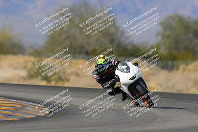 media/Dec-17-2022-SoCal Trackdays (Sat) [[224abd9271]]/Turn 7 Set 2 (1140am)/